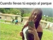 <b>Con mi espejo en el parque</b>