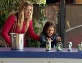 <b>¡Con poderes ella aplasta esas latas!</b>